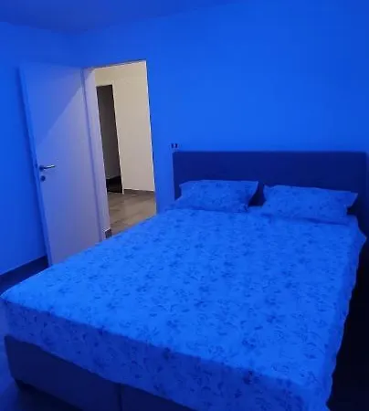 Apartmaji Podpec 公寓 *